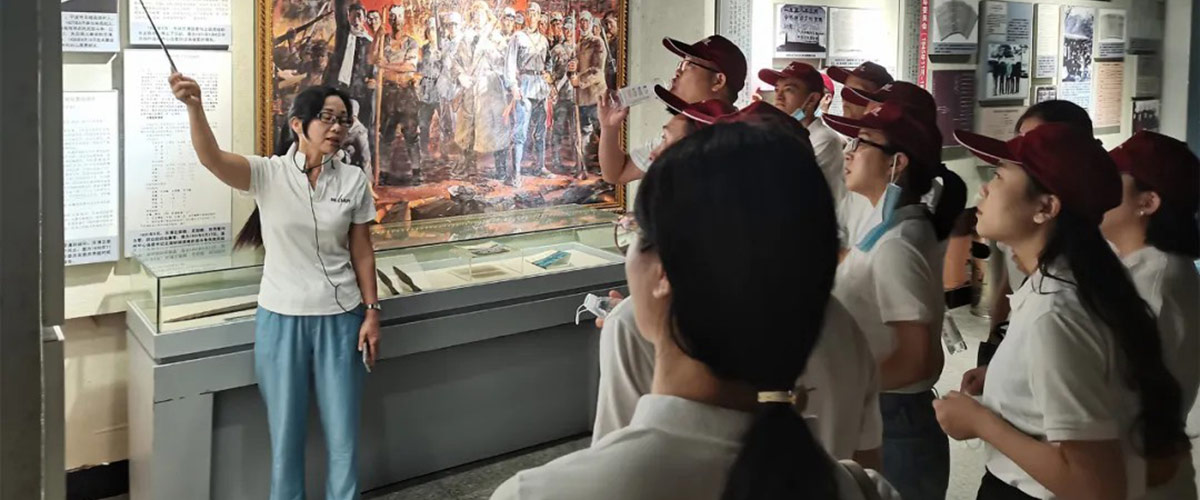 金萊勒電氣營(yíng)銷團(tuán)隊(duì)參觀永樂人民抗日自衛(wèi)游擊總隊(duì)紀(jì)念館-4